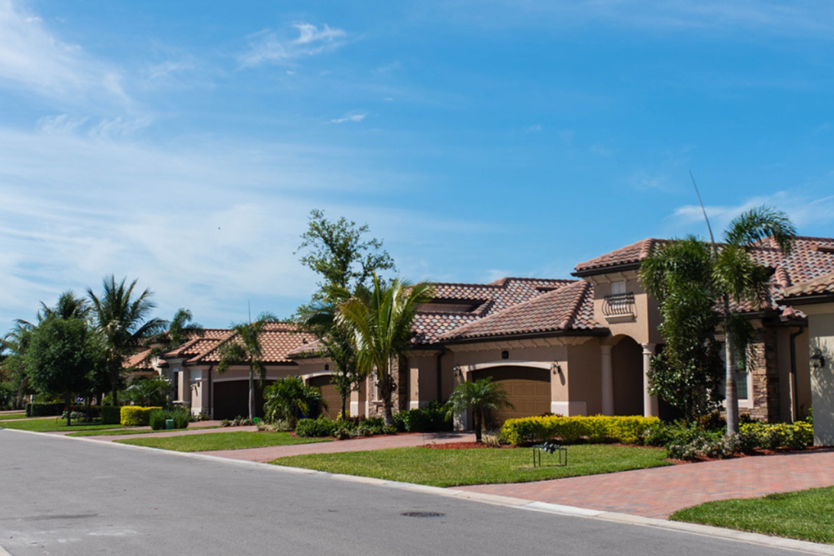 You are currently viewing 5 Tips for Buying a Home